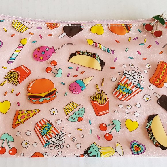 KATY PERRY Make Up Bag Purse NWT RARE Hard To Find Long OOP Cute & Fun - Picture 3 of 3